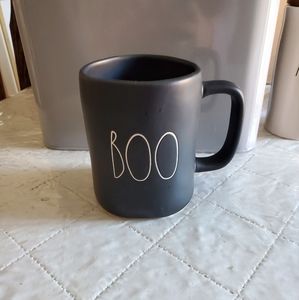 Matte black BOO rae dunn mug